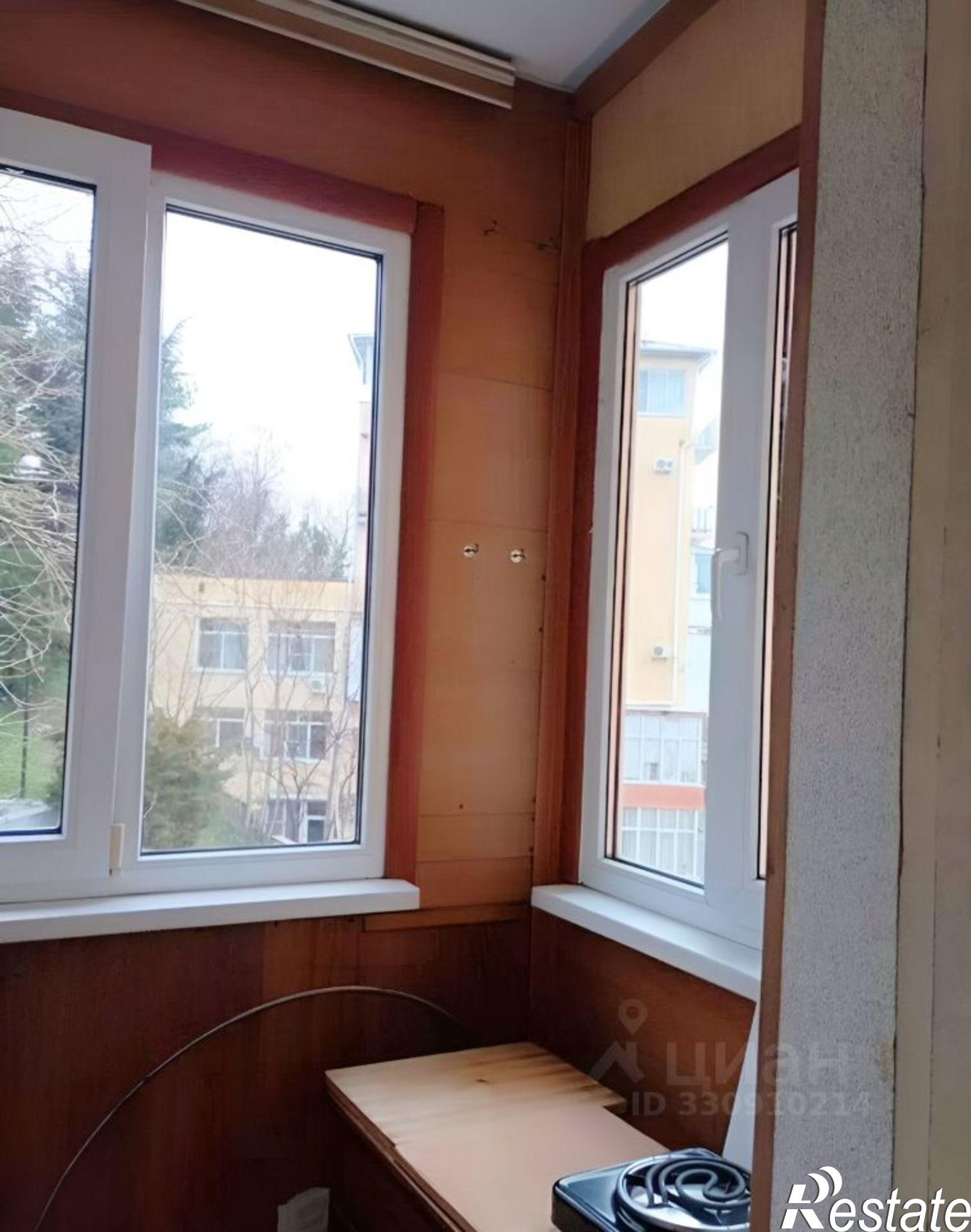 Купить комнату за 2 600 000 рублей на ул Октябрьской революции, 3