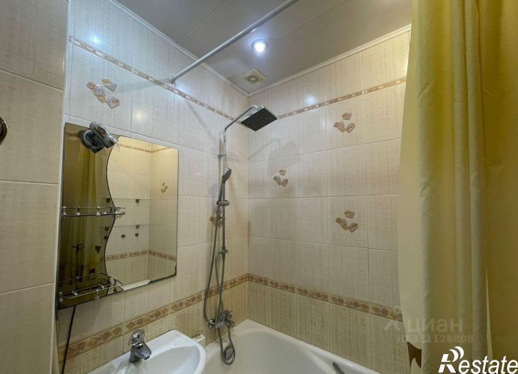 3-комн квартира улица Калараша, 48,  д. 48