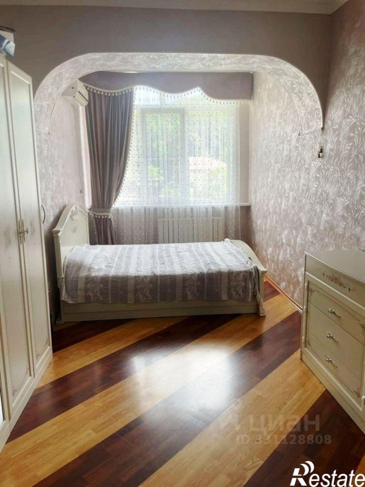 3-комн квартира улица Калараша, 48,  д. 48