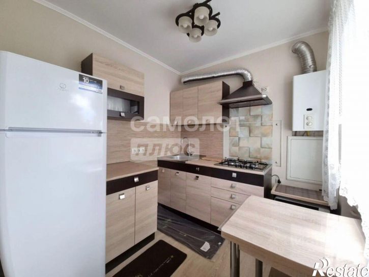 2-комн квартира ул Г. Петровой, 4,  д. 4