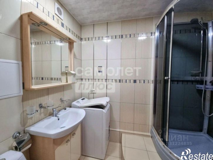 2-комн квартира ул Г. Петровой, 4,  д. 4