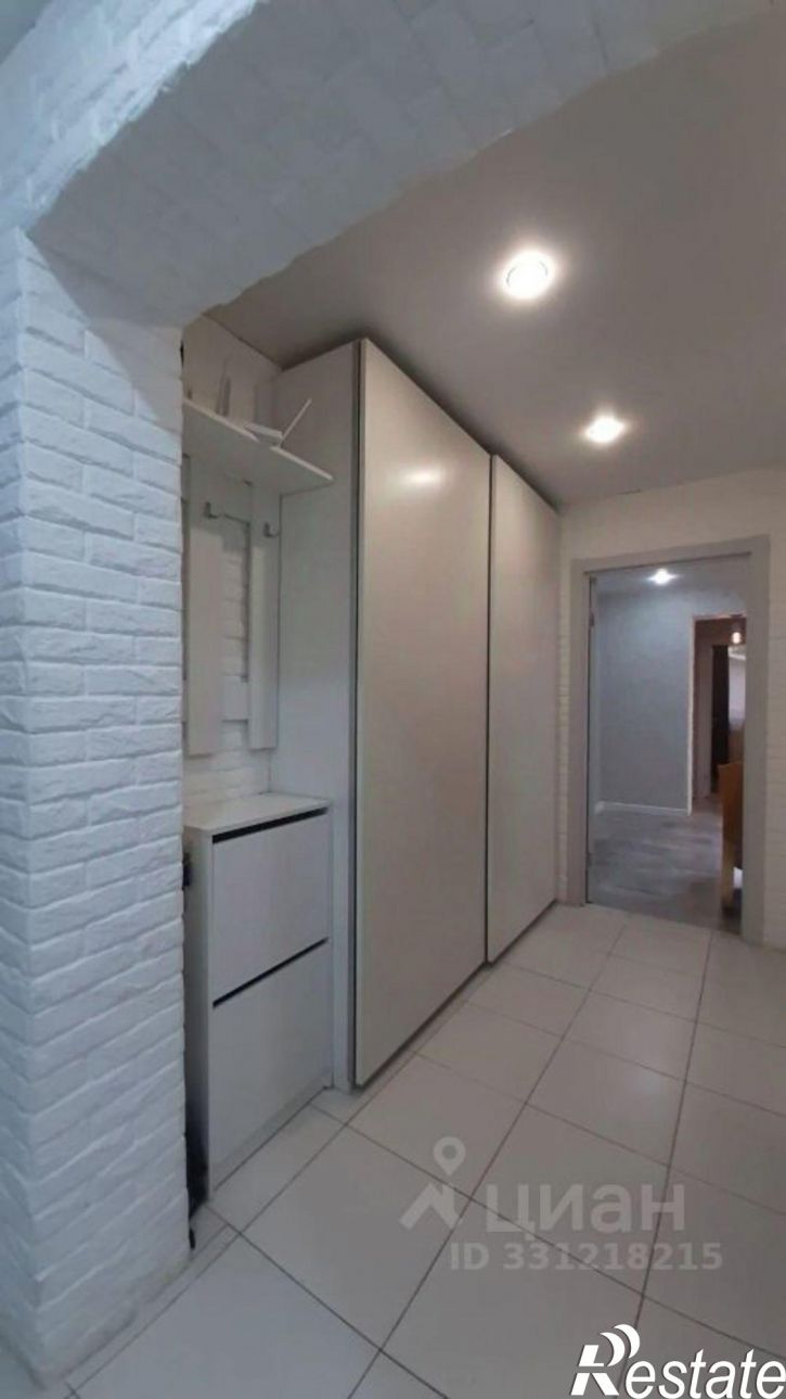 4-комн квартира Армавирская улица, 8,  д. 8