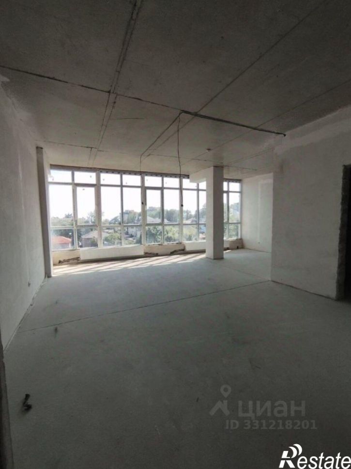 3-комн квартира улица Красина, 22,  д. 22