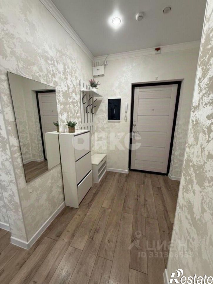 3-комн квартира улица Портовиков, 3,  д. 3