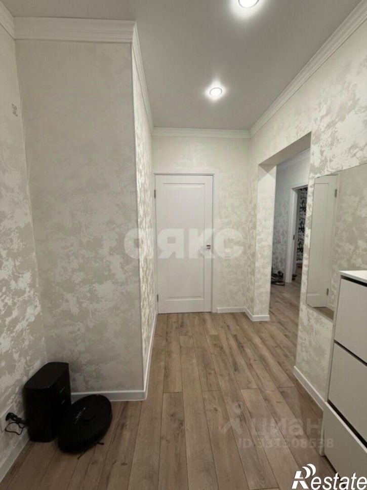 3-комн квартира улица Портовиков, 3,  д. 3