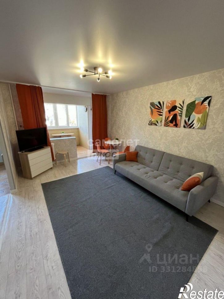 2-комн квартира улица Карла Маркса, 93,  д. 93