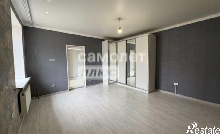 3-комн квартира улица Бондаренко, 21,  д. 21