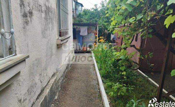 2-комн квартира улица Полетаева, 15,  д. 15