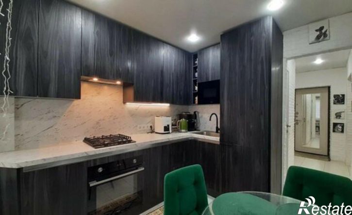 4-комн квартира ул Армавирская, 13,  д. 13