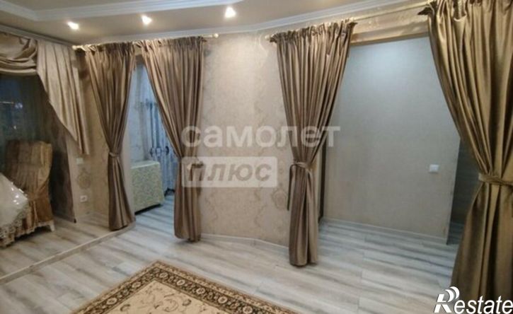 3-комн квартира ул Г. Петровой, 3,  д. 3