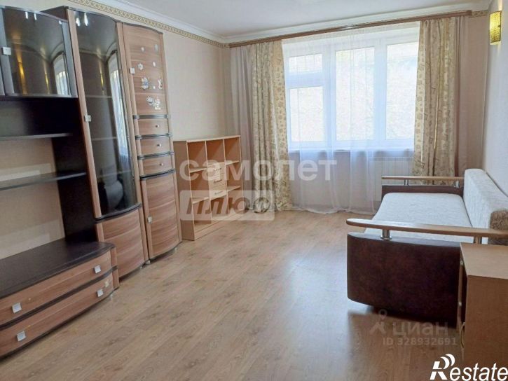 3-комн квартира ул Черноморская, 1,  д. 1