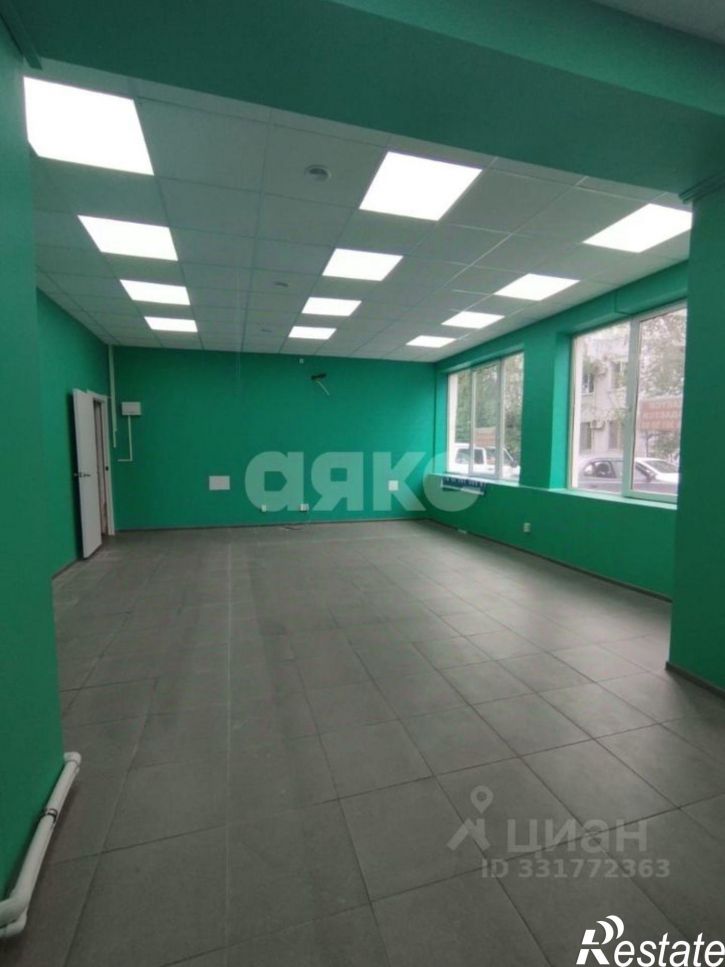 Торговое помещение ул Свободы, 14А,  д. 14А