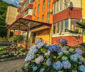 2-комн, 65кв м, этаж 3/5 ул Калараша, 56
