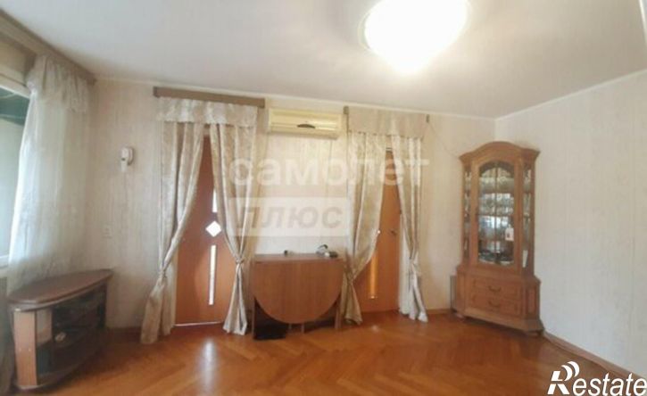 3-комн квартира ул Г. Петровой, 3,  д. 3