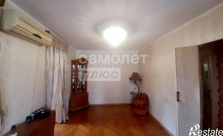 3-комн квартира ул Г. Петровой, 3,  д. 3