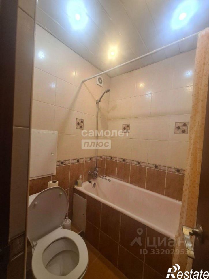 2-комн квартира ул Красной Армии, 32,  д. 32