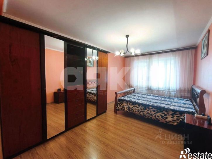 3-комн квартира ул Звездная, 35,  д. 35