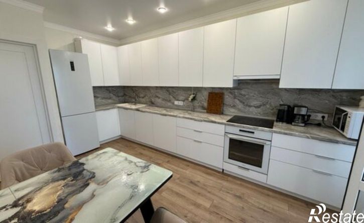 3-комн квартира ул Портовиков, 39/4,  д. 39/4
