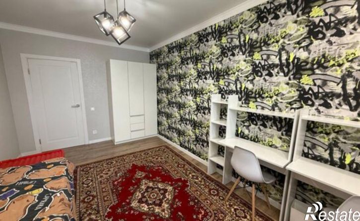 3-комн квартира ул Портовиков, 39/4,  д. 39/4