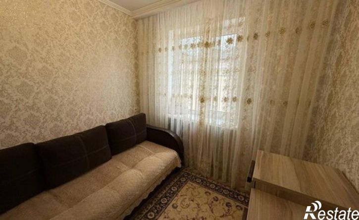 3-комн квартира ул Г. Петровой, 3,  д. 3