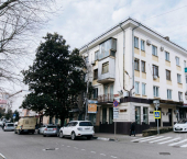 4-комн, 157кв м, этаж 2/4 ул К. Маркса, 15
