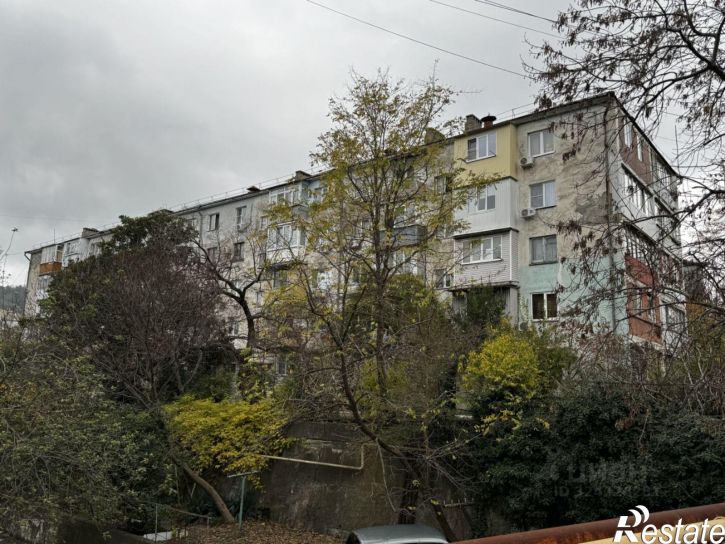 3-комн квартира ул Черноморская, 12,  д. 12