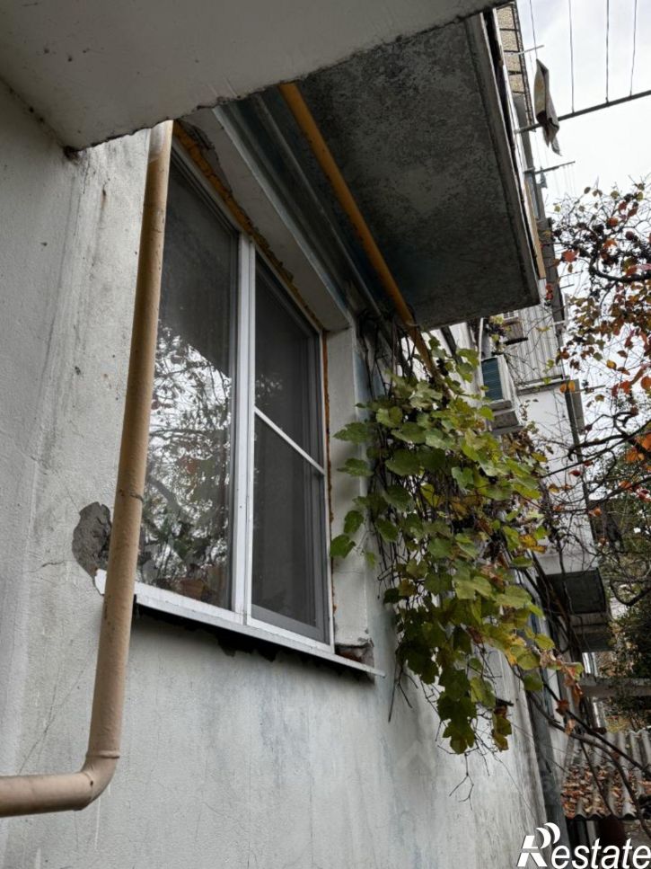 3-комн квартира ул Черноморская, 12,  д. 12