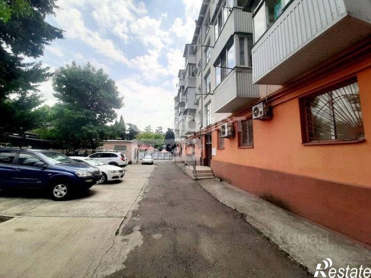 3-комн квартира ул Г. Петровой, 3,  д. 3