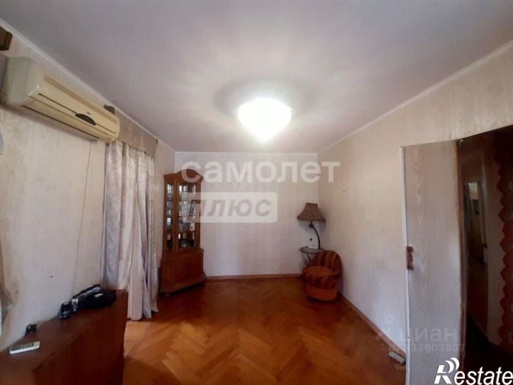3-комн квартира ул Г. Петровой, 3,  д. 3