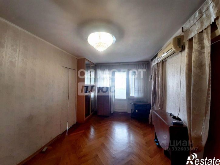 3-комн квартира ул Г. Петровой, 3,  д. 3