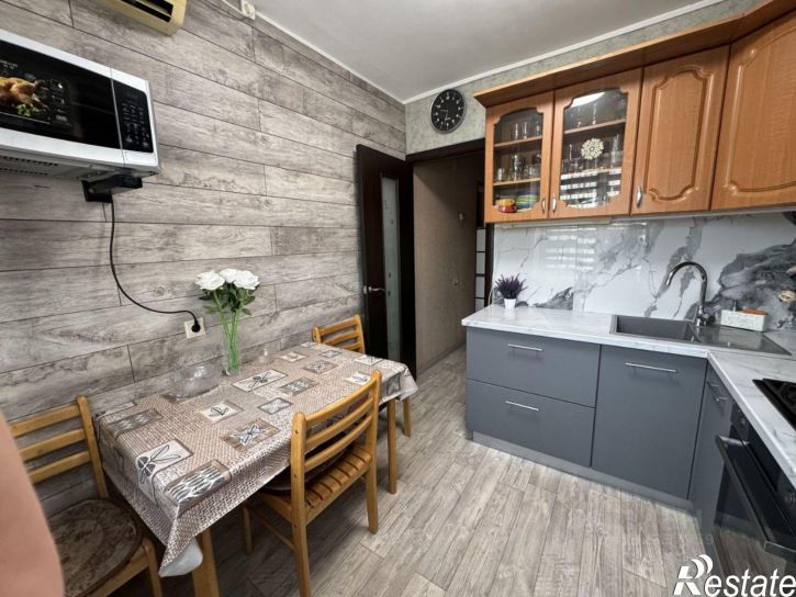 3-комн квартира ул Ленинградская, 9,  д. 9