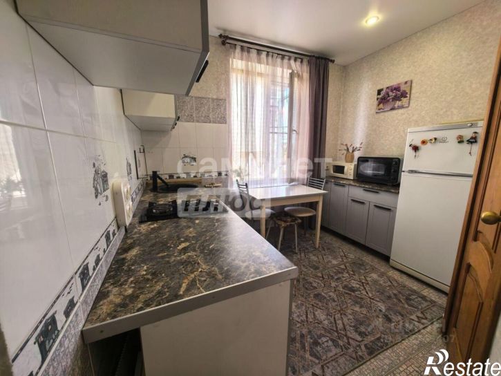 2-комн квартира ул Полетаева, 15,  д. 15