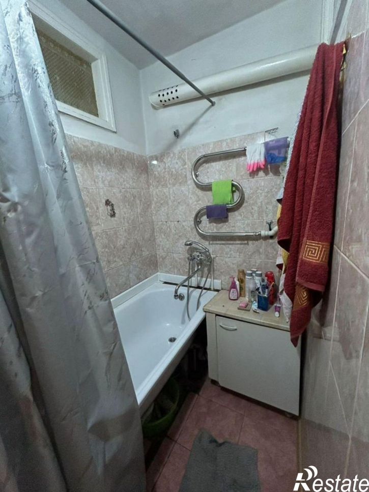2-комн квартира ул Керченская, 17,  д. 17
