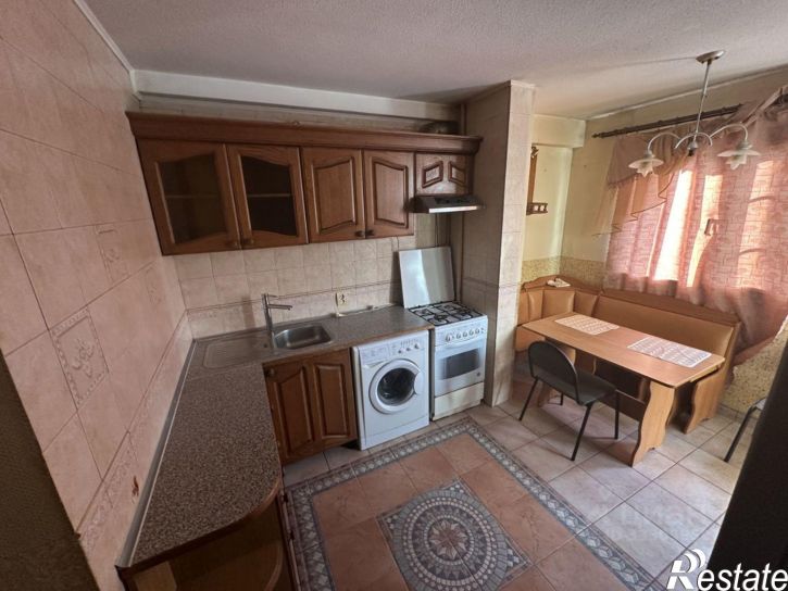 2-комн квартира ул Армавирская, 37,  д. 37