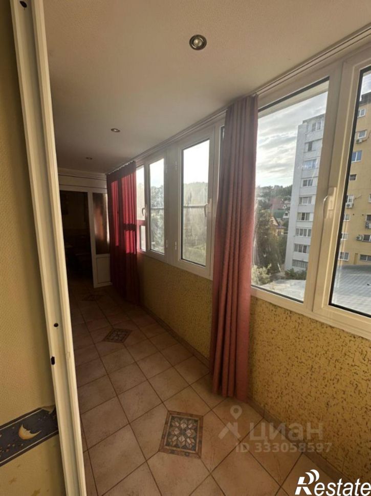 2-комн квартира ул Армавирская, 37,  д. 37