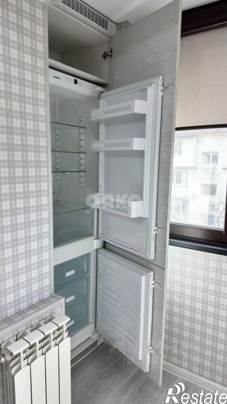 3-комн квартира ул Черноморская, 12,  д. 12