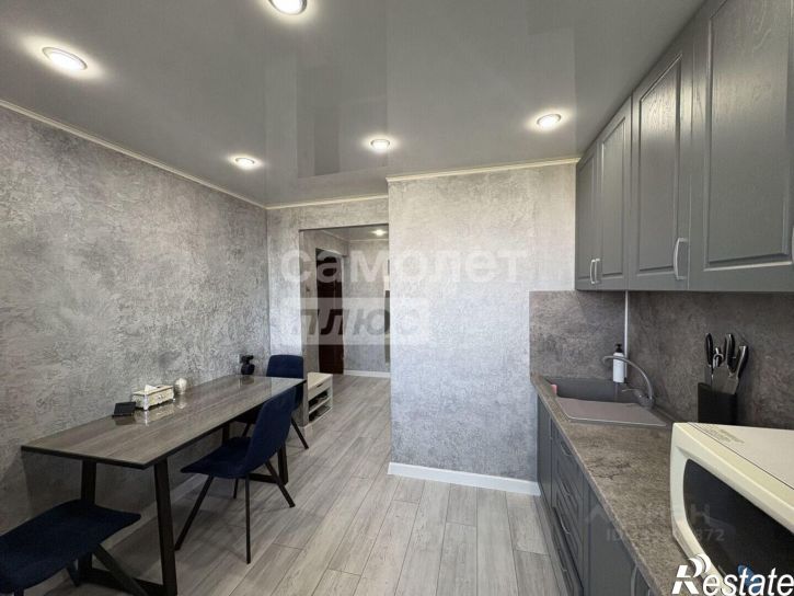 2-комн квартира ул Звездная, 37,  д. 37