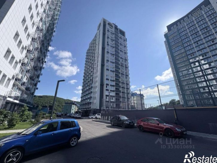 3-комн квартира ул Портовиков, 15,  д. 15