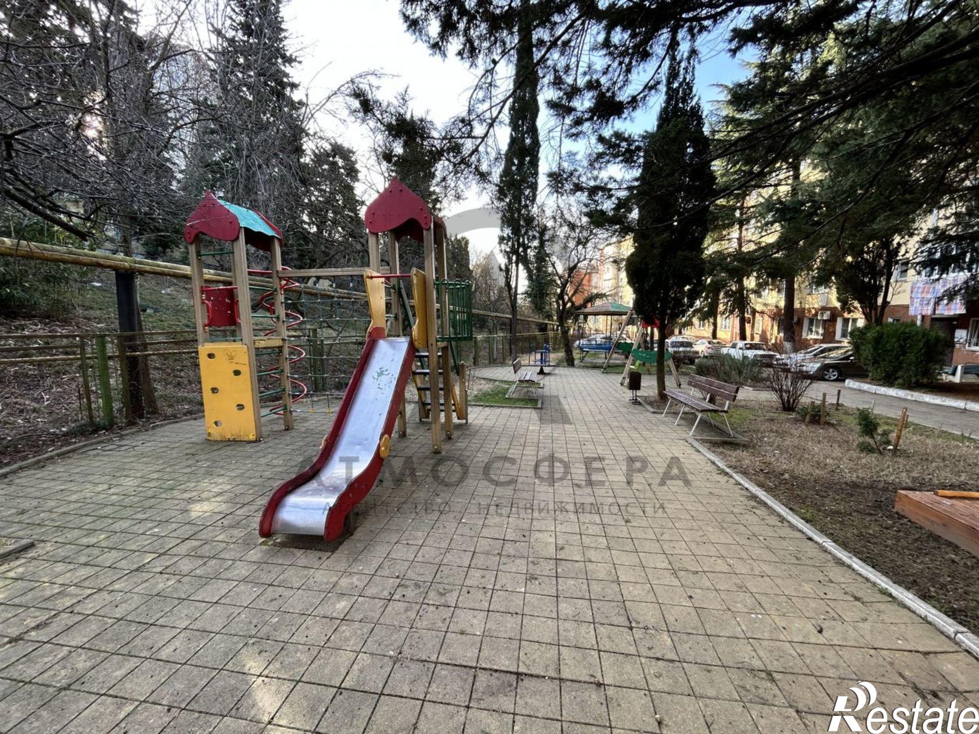 Купить комнату за 2 850 000 рублей на ул Армавирская, 8