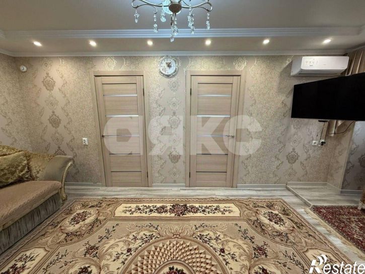 3-комн квартира ул Г. Петровой, 3,  д. 3