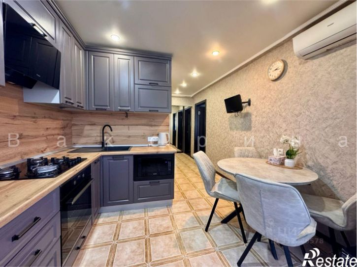 3-комн квартира ул Полетаева, 35,  д. 35