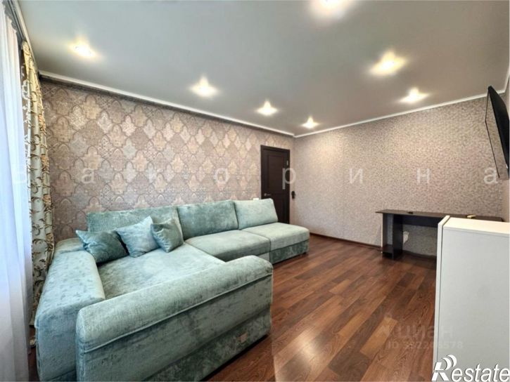 3-комн квартира ул Полетаева, 35,  д. 35