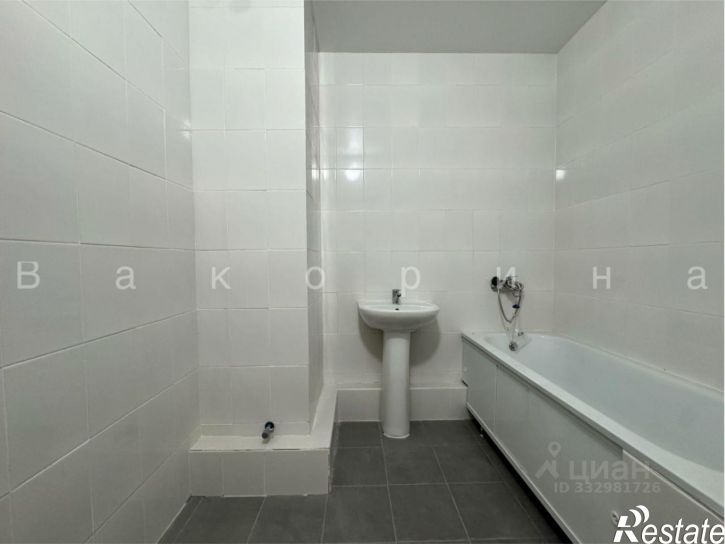 2-комн квартира ул Портовиков, 39/3,  д. 39/3