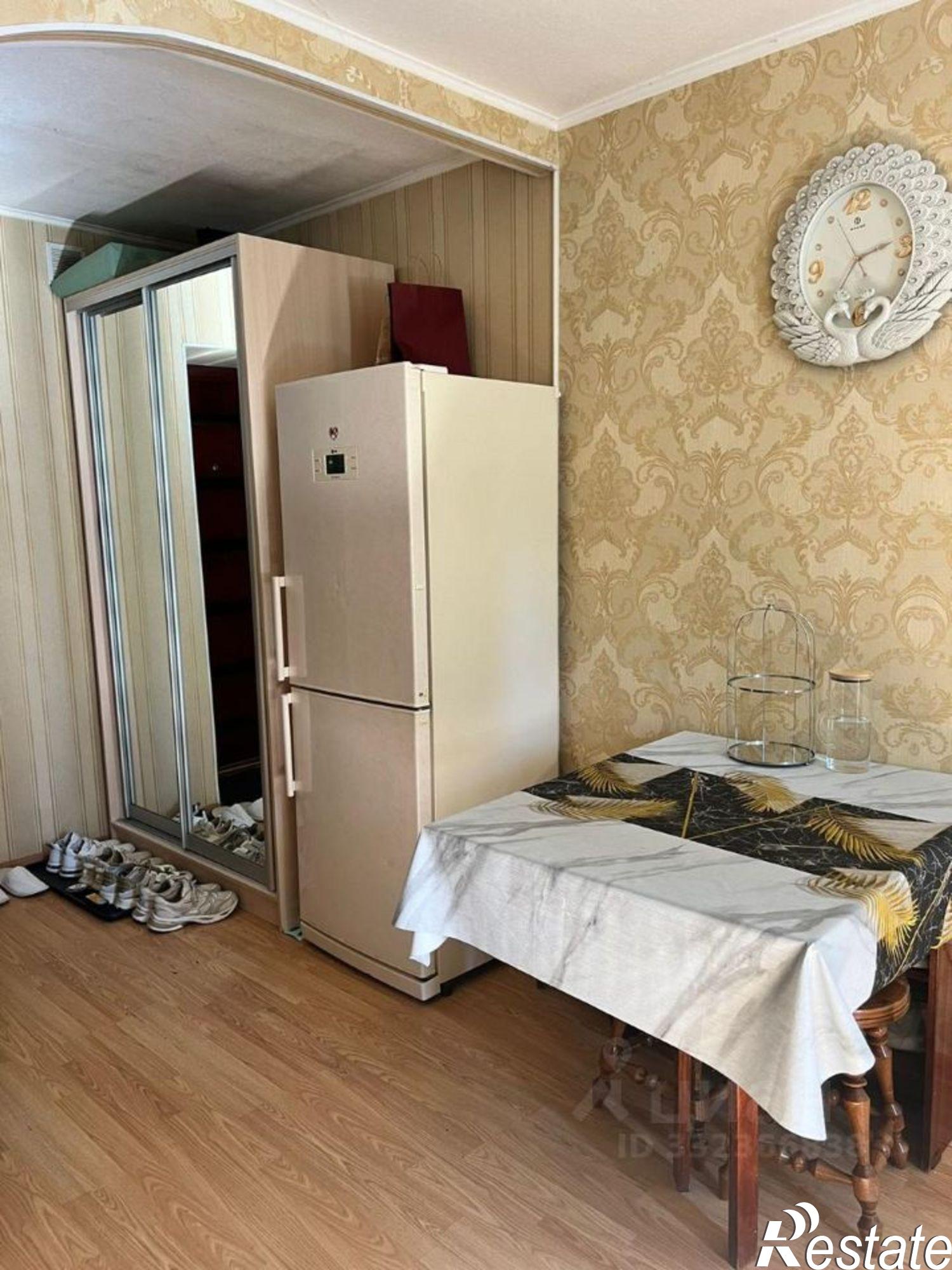 Сдать комнату за 18 000 рублей на ул Г. Петровой, 11