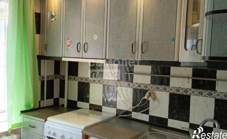 2-комн квартира ул Г. Петровой, 4,  д. 4