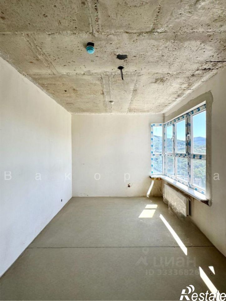 3-комн квартира ул Портовиков, 15,  д. 15