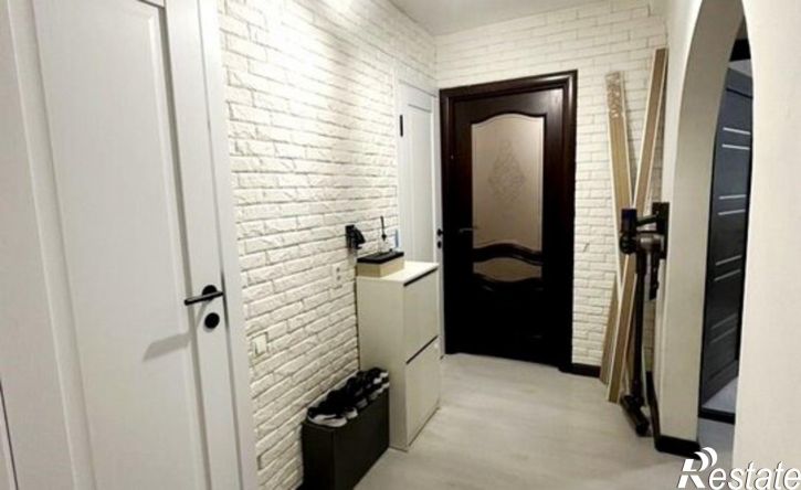 2-комн квартира ул Ленинградская, 11,  д. 11