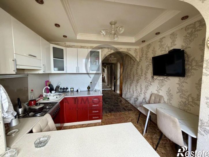 3-комн квартира ул Красный Урал, 27,  д. 27
