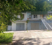 28 кв м ул Кириченко, 28