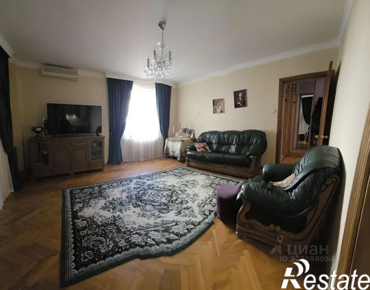 3-комн квартира улица Софьи Перовской, 5,  д. 5